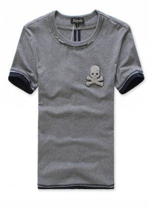 CAMISETA BORDADA CAVEIRA